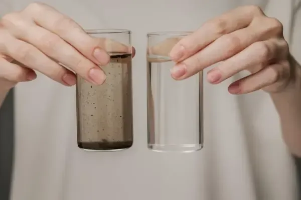 sand-and-grit-drinking-water.webp